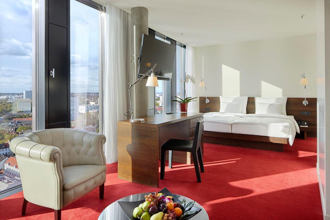 Junior Suite Riverside Single Room